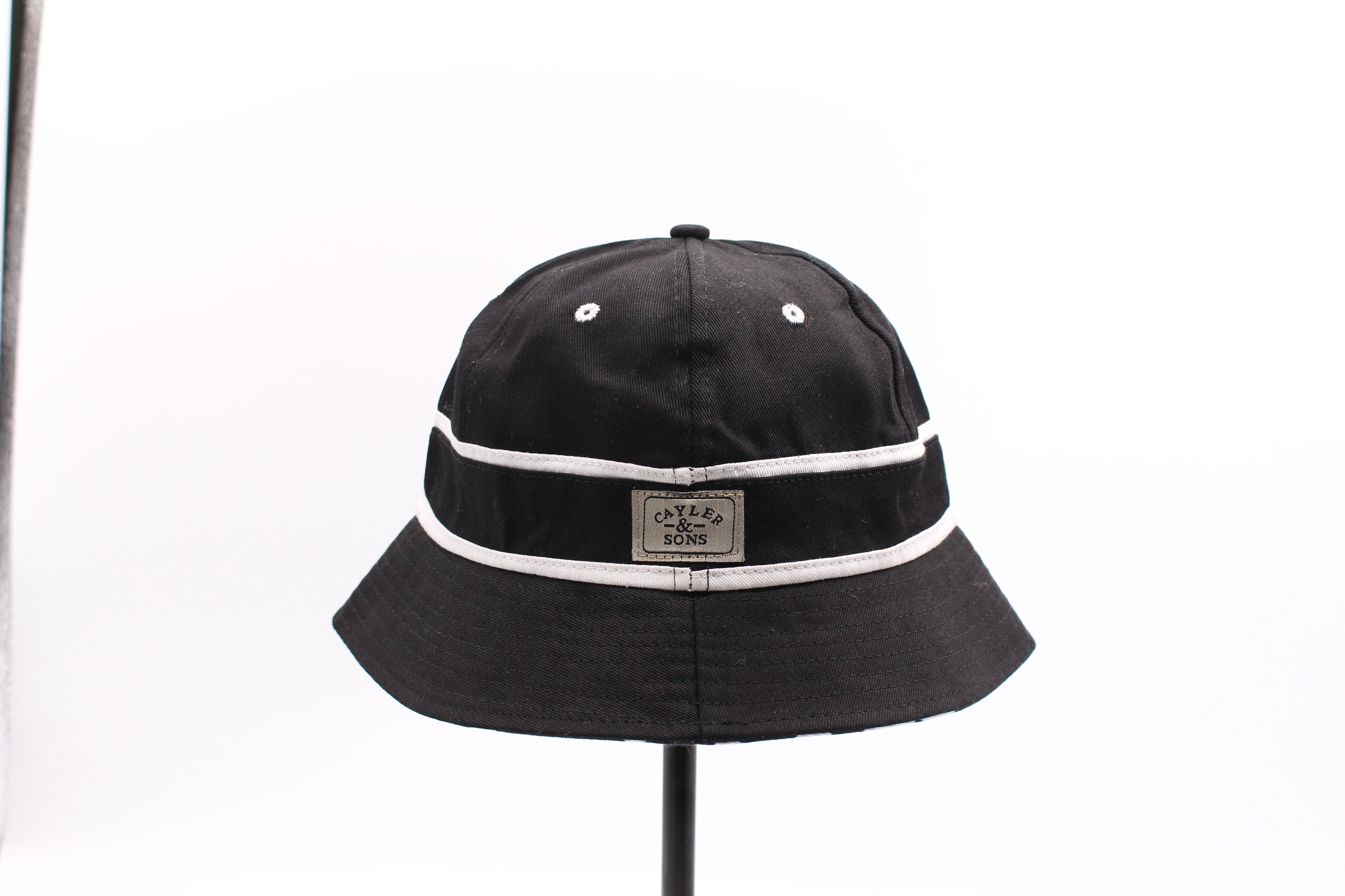 Women's bucket cap