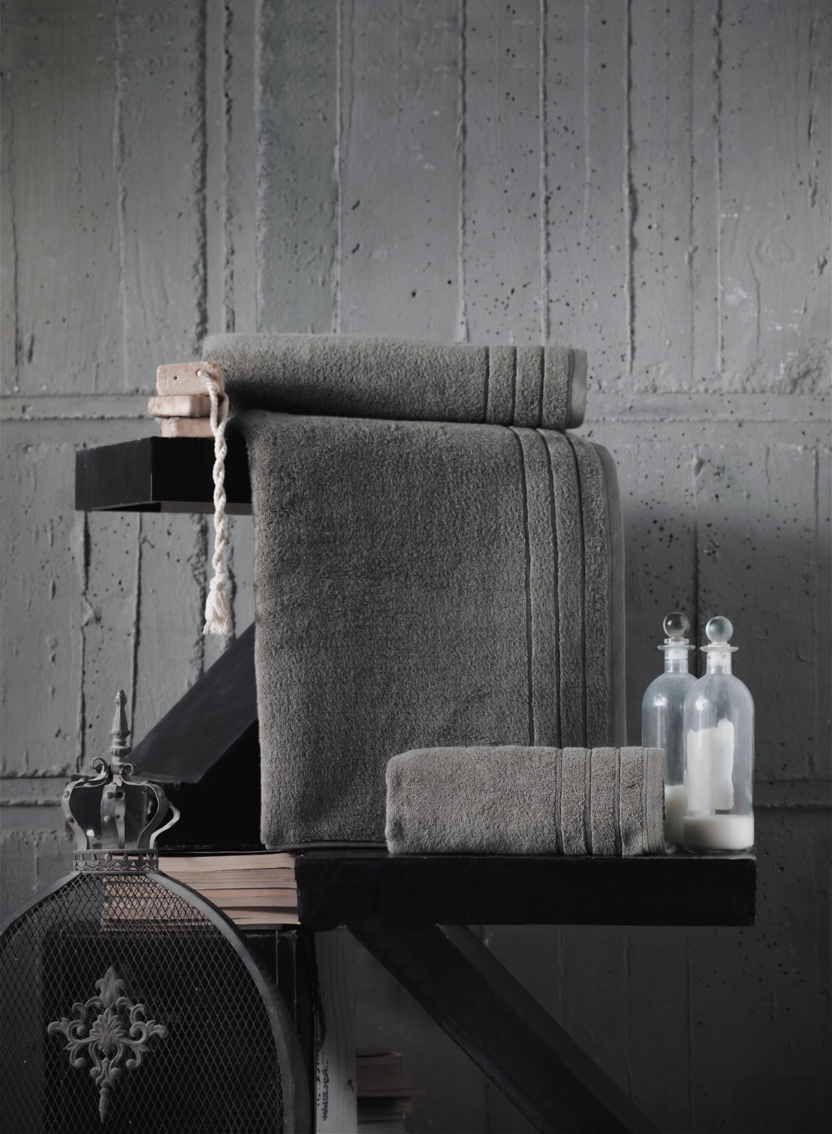 MENEKSE TEKSTIL – Bathrobe 3