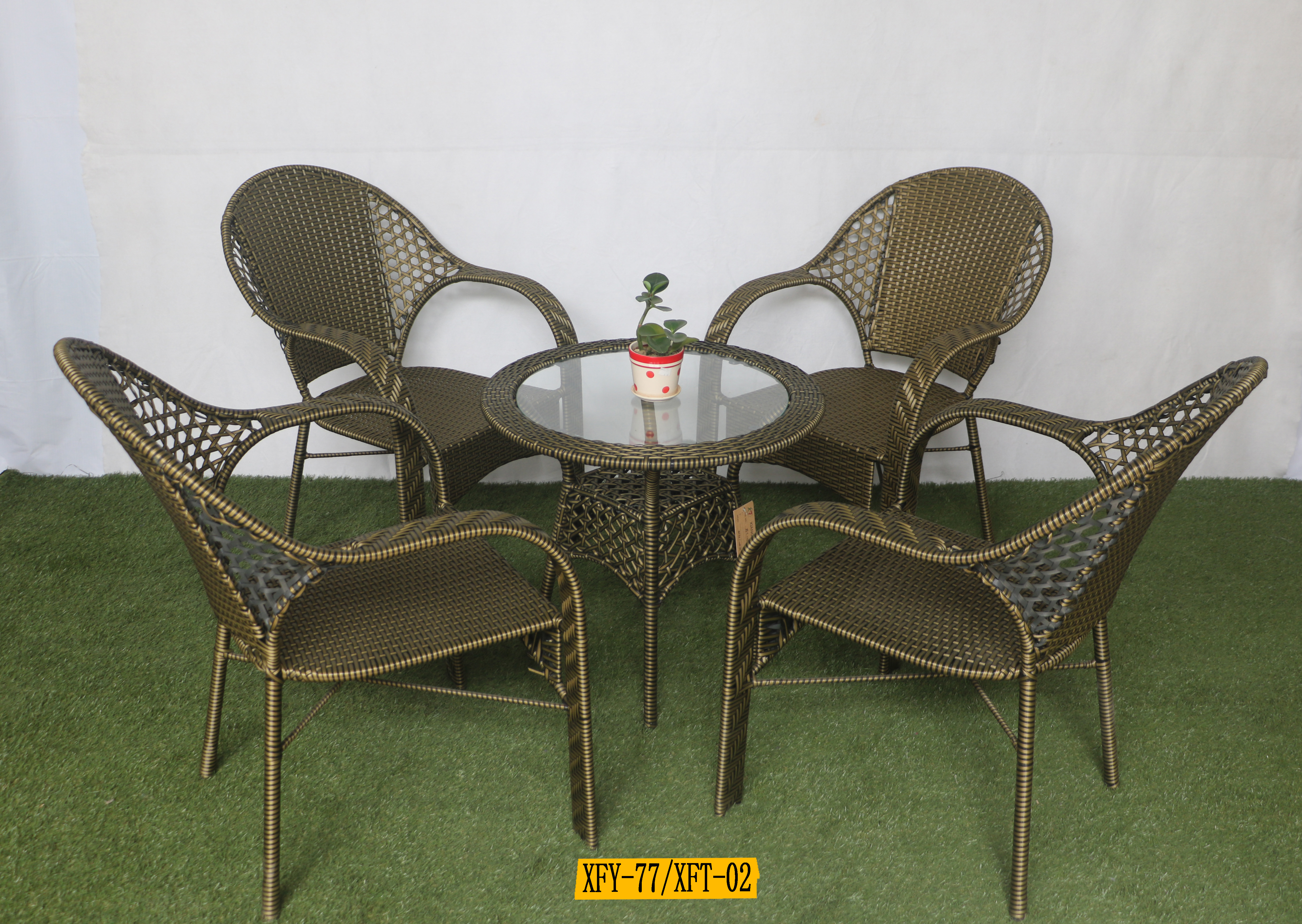 Outdoor leisure tables and chairs