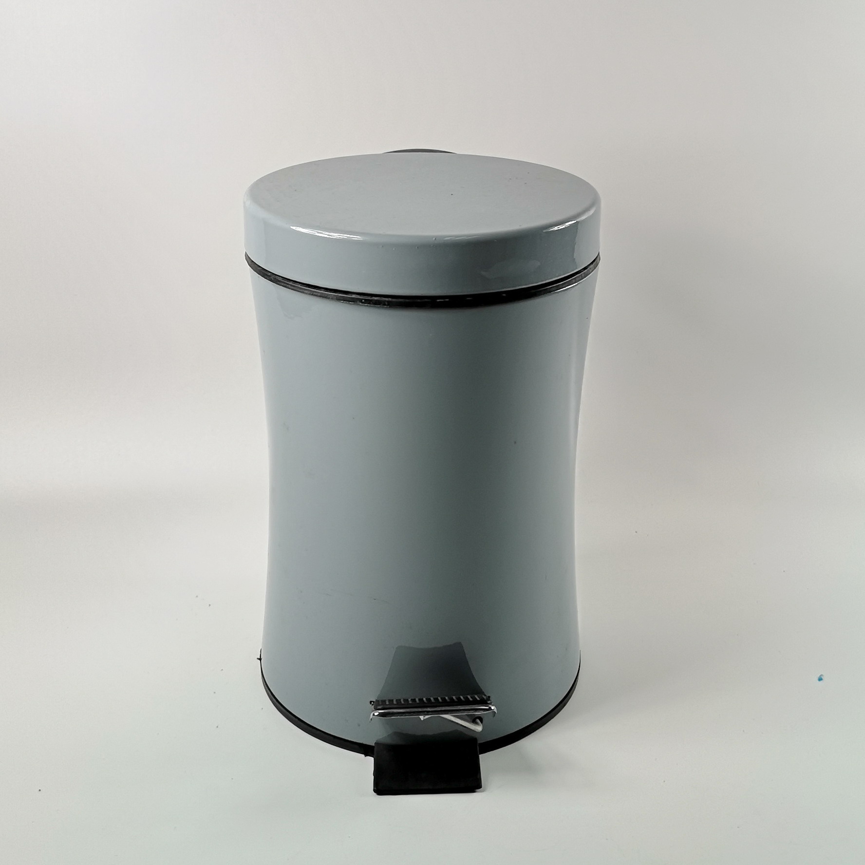 3L pedal bin