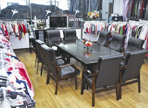 Qingdao Leite Clothing Co., Ltd. – children's long coats 3