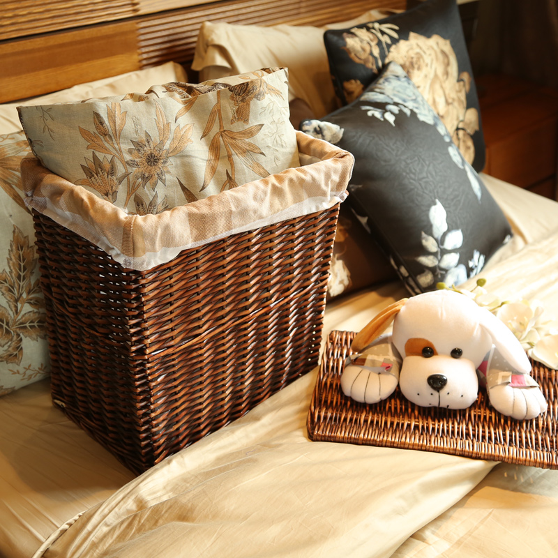 Set of 2 square laundry baskets with cover and pad
