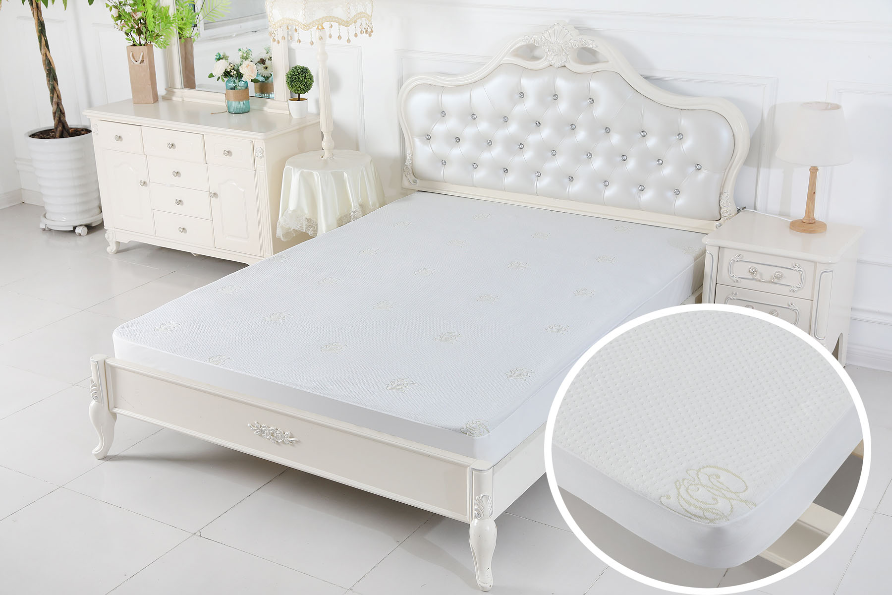 Waterproof polyester mattress protector jacquard