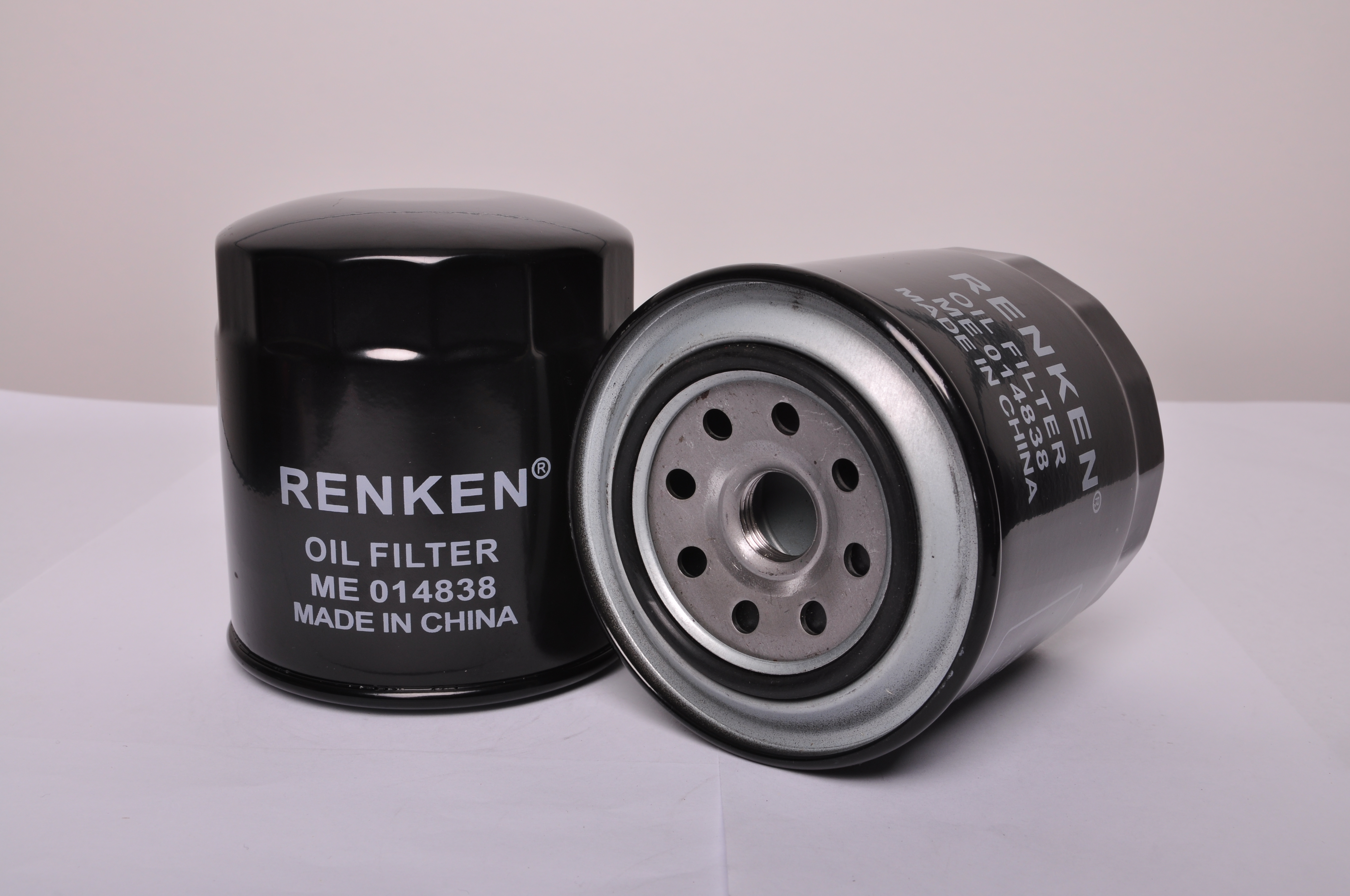 oil filter MD014838