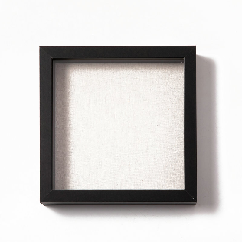 Shadow box