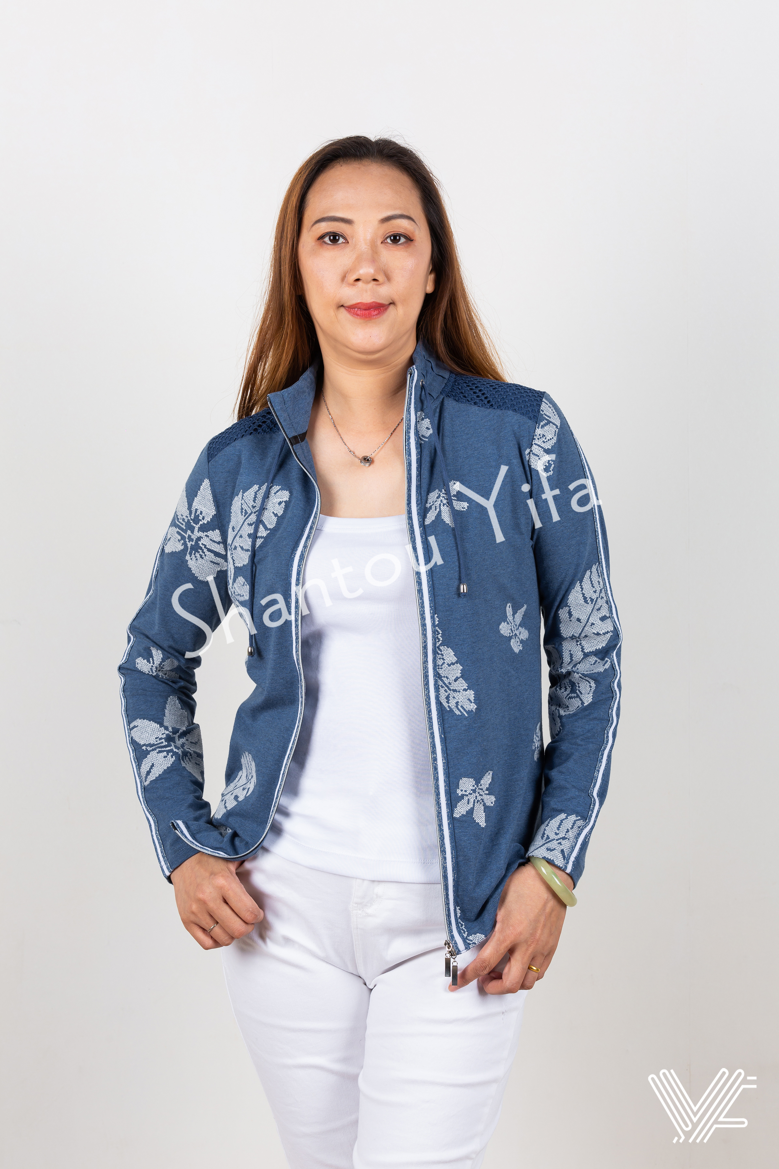 SHANTOU YIFA EMBROIDERY KNITTING FASHION FACTORY CO.LTD. – vestido de noche 3