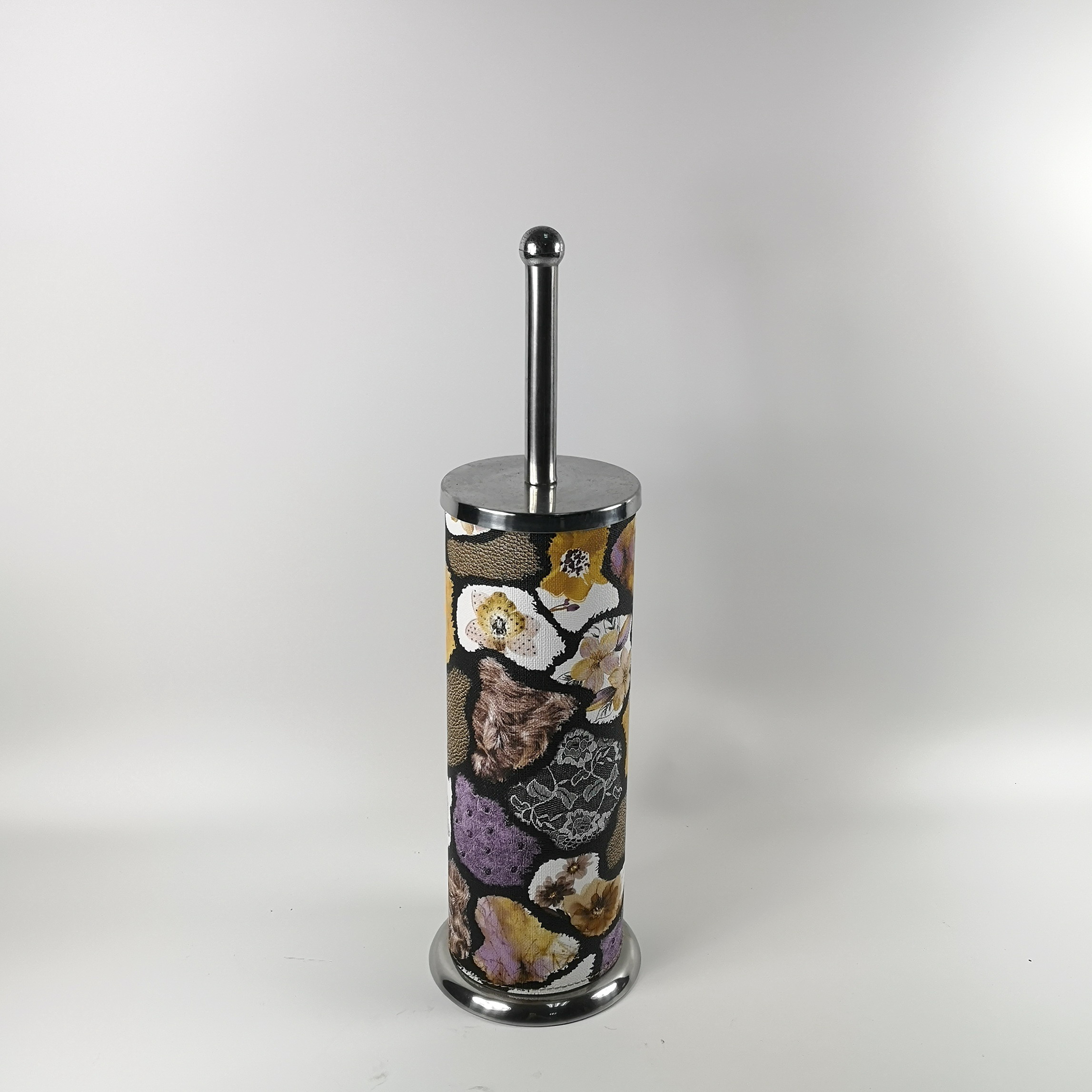 Round toilet brush holder