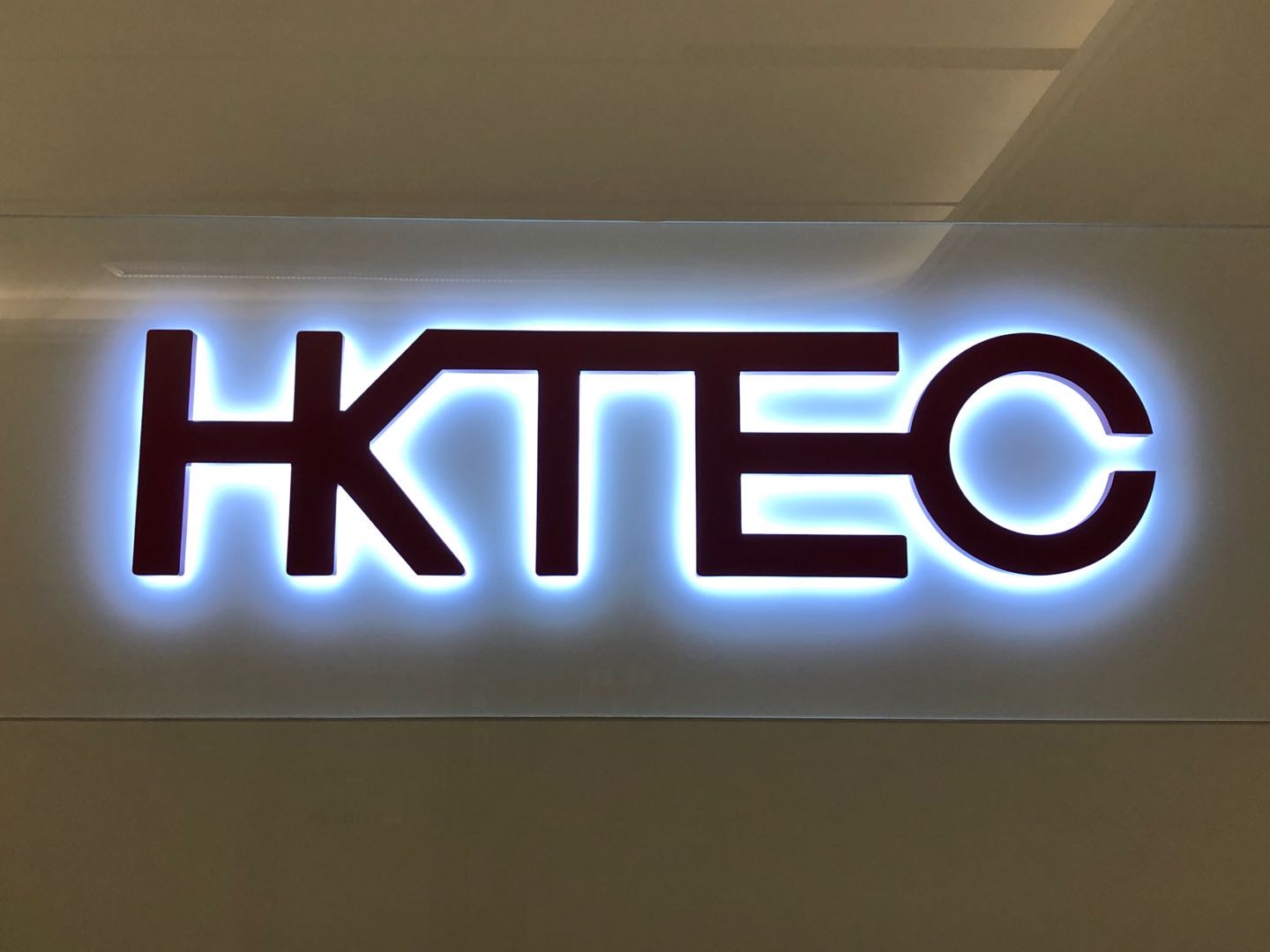 SHENZHEN  EXCELLENT  IMPORT&EXPORT   CO,LTD;