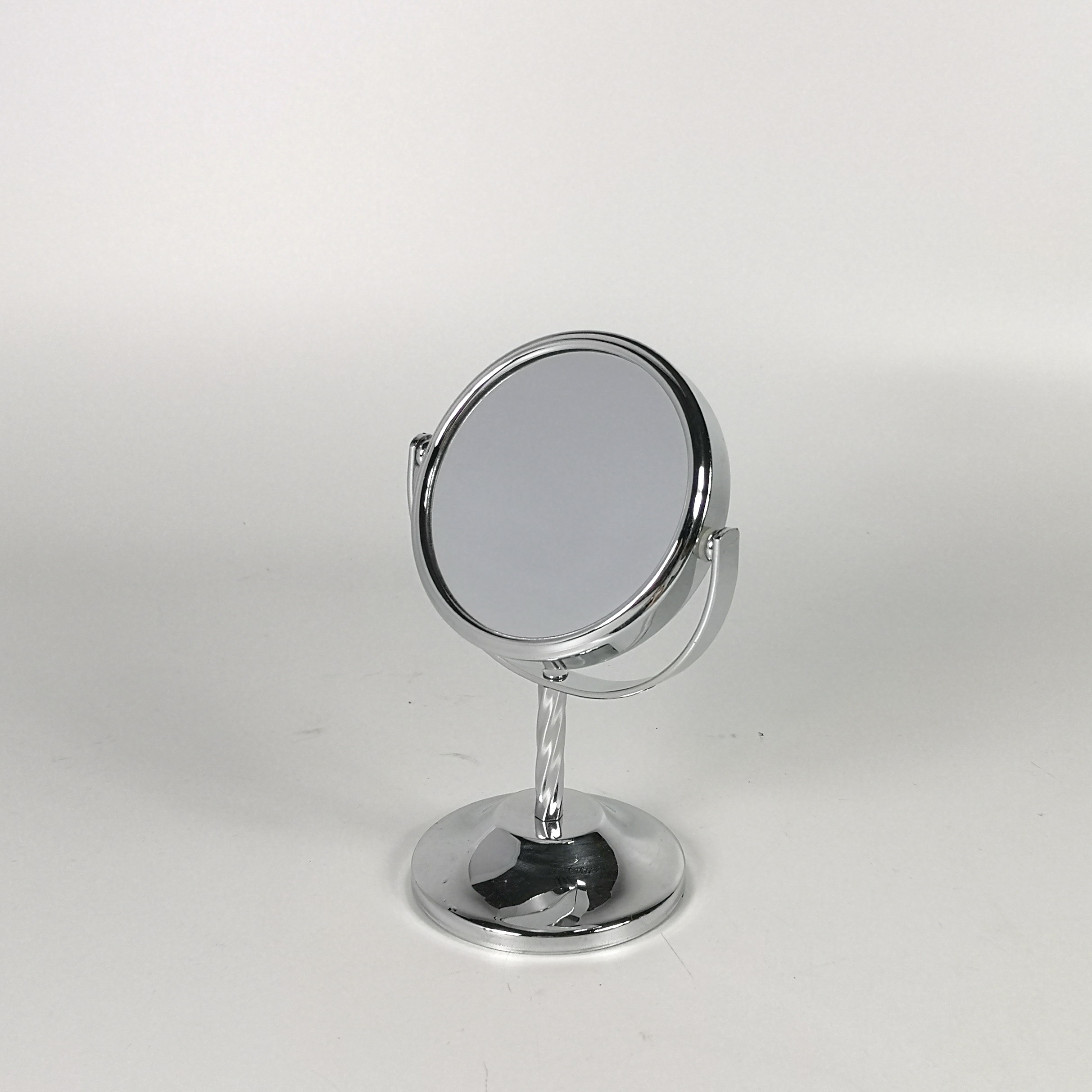 make up mirror