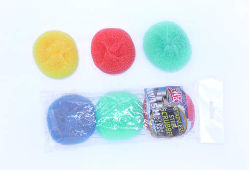 Plastic scourers