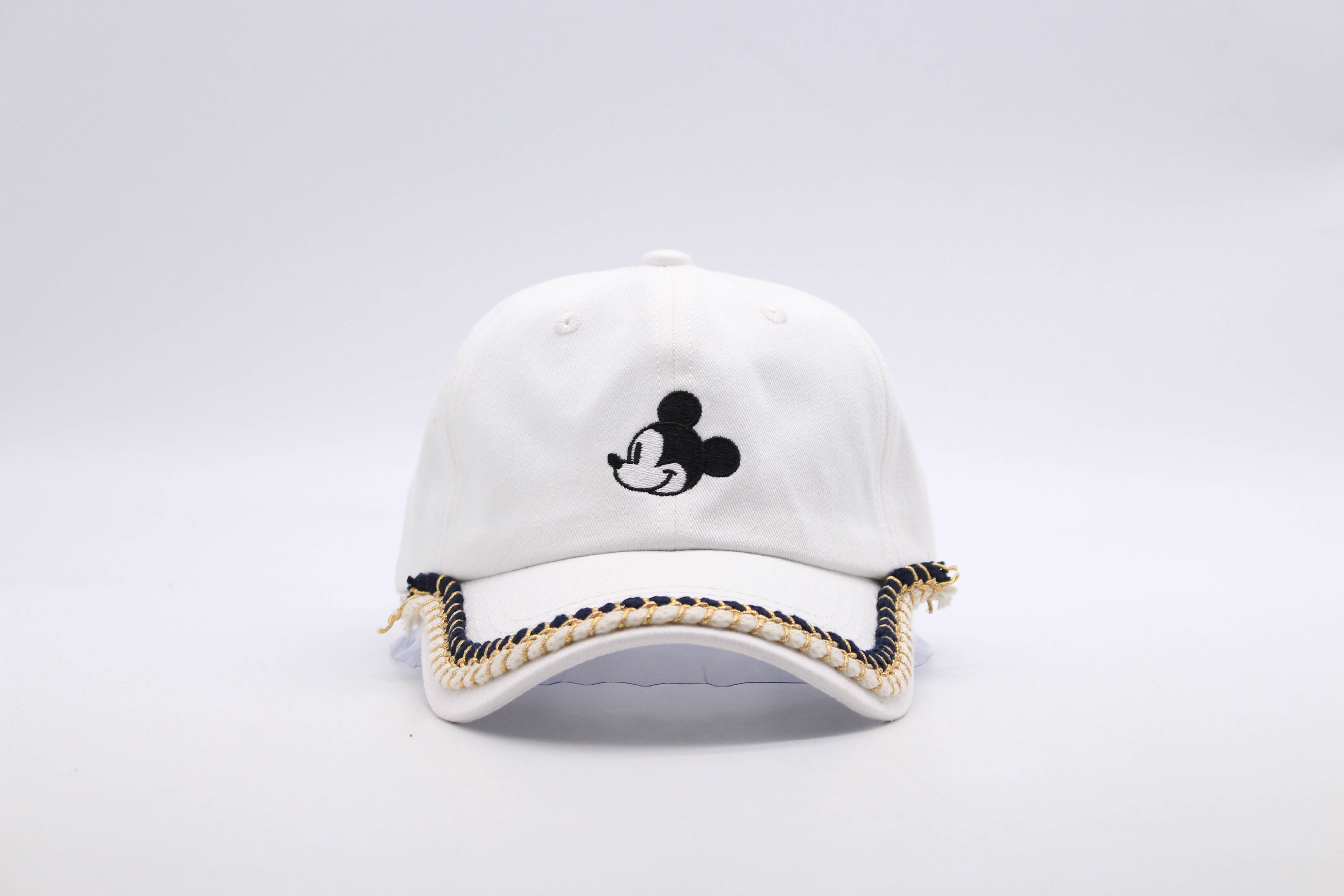 Women's peaked cap