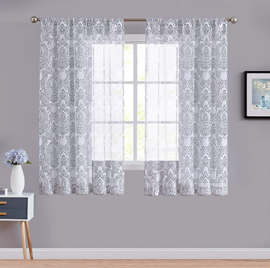 Curtain