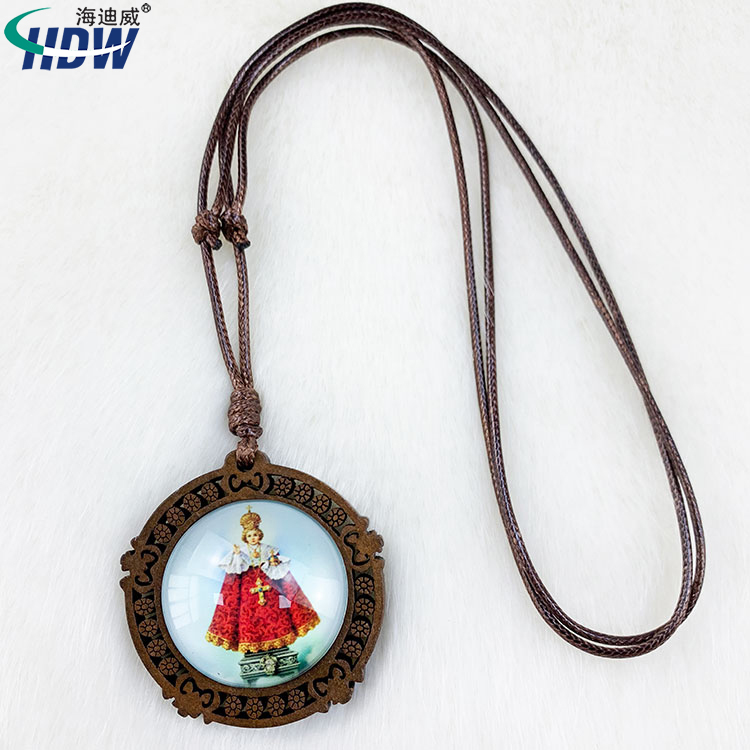 Custom Design Custom Photo Wholesale Religious Wood Pendant Cord Necklace