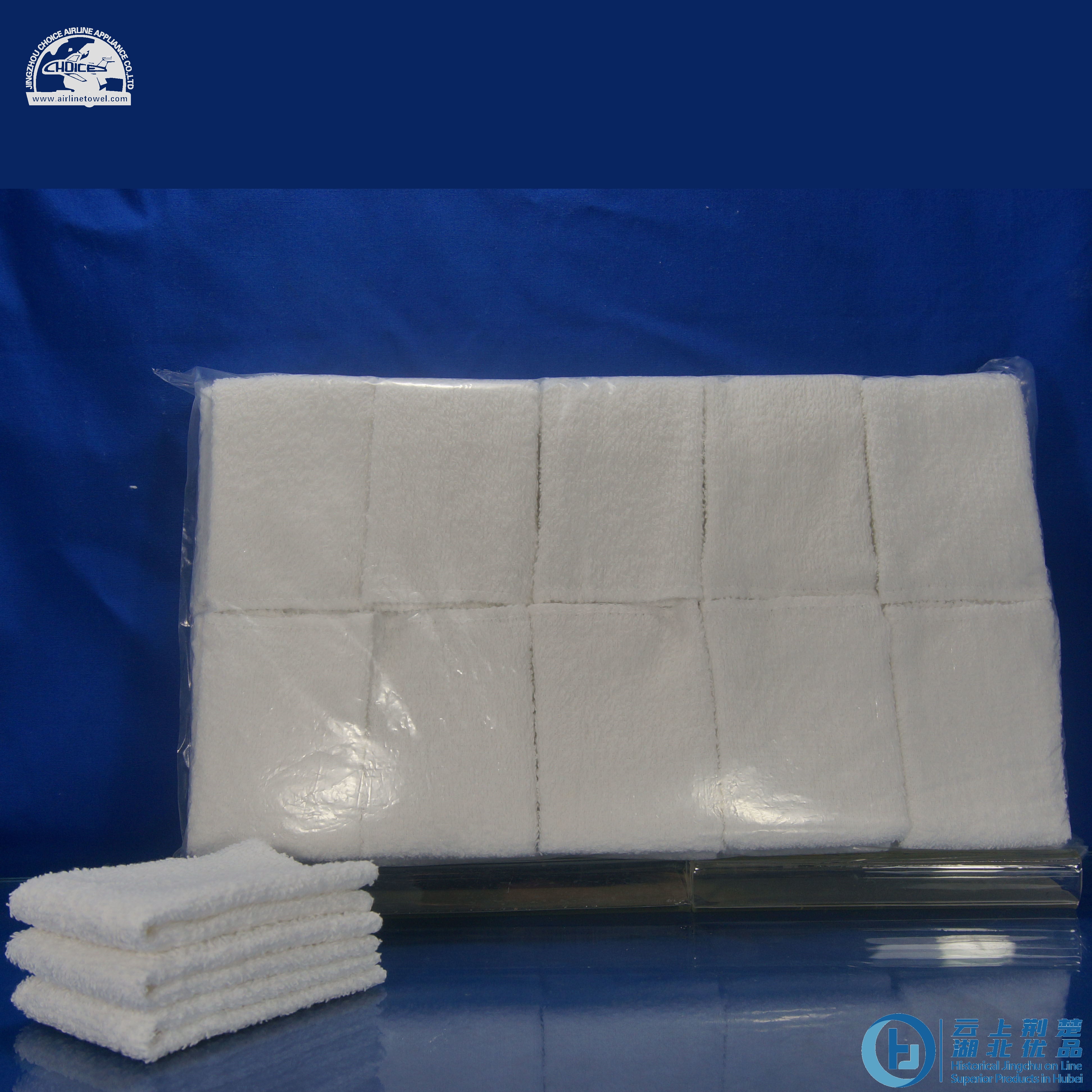 Cleaning small towel for restaurant