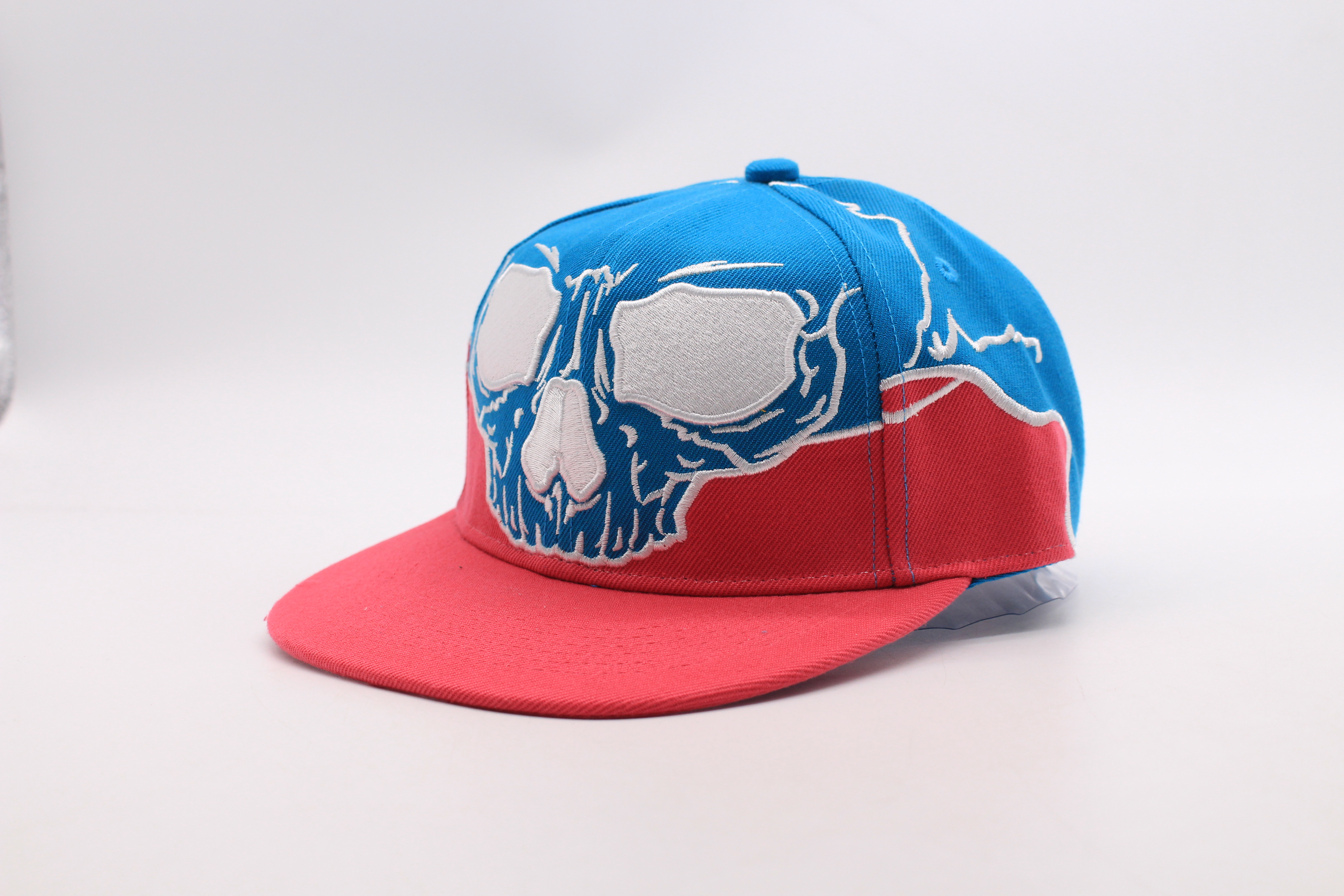 Men's peaked cap