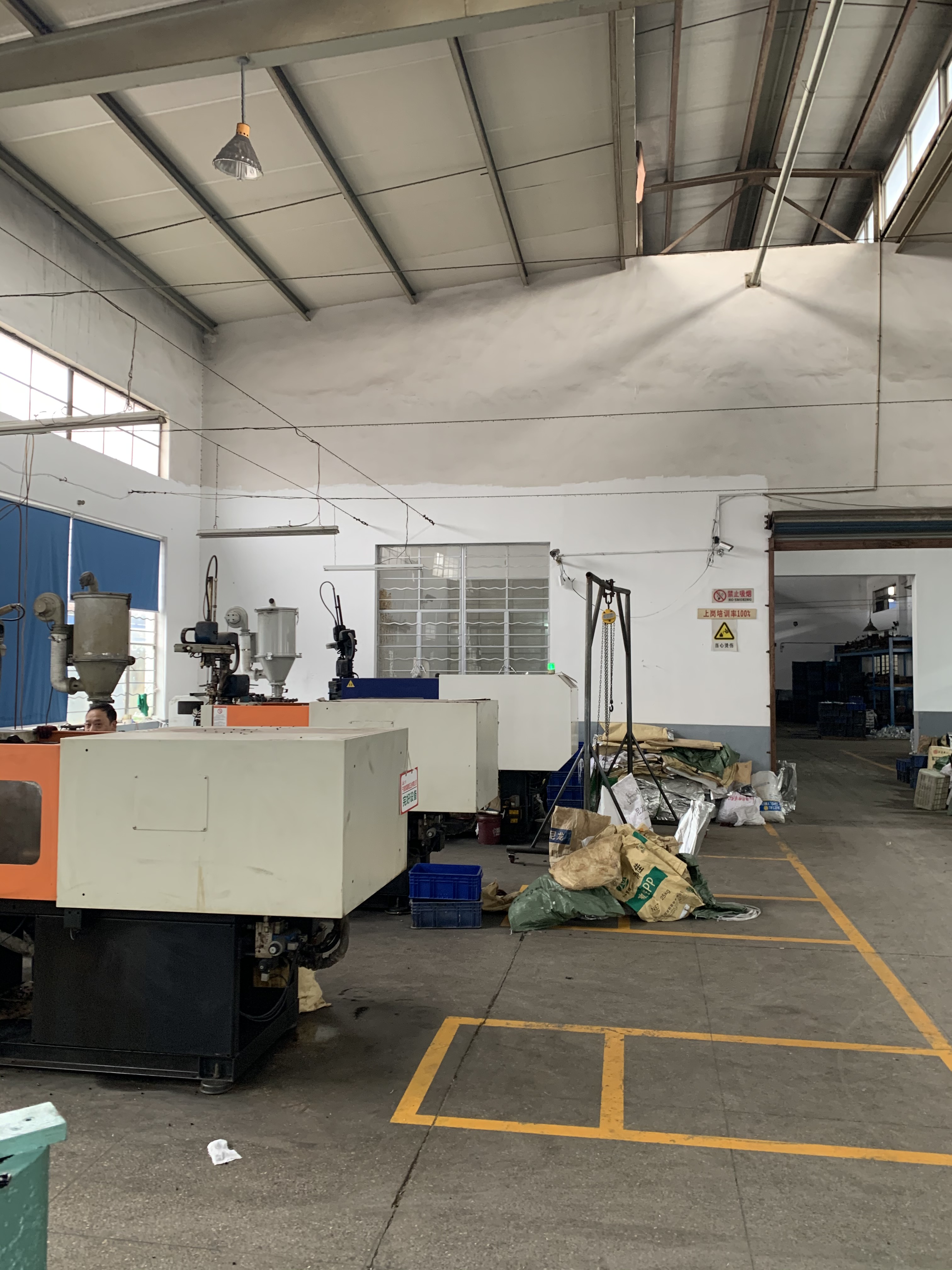 Ningbo Olai Building Hardware Co., Ltd. – window supports 3