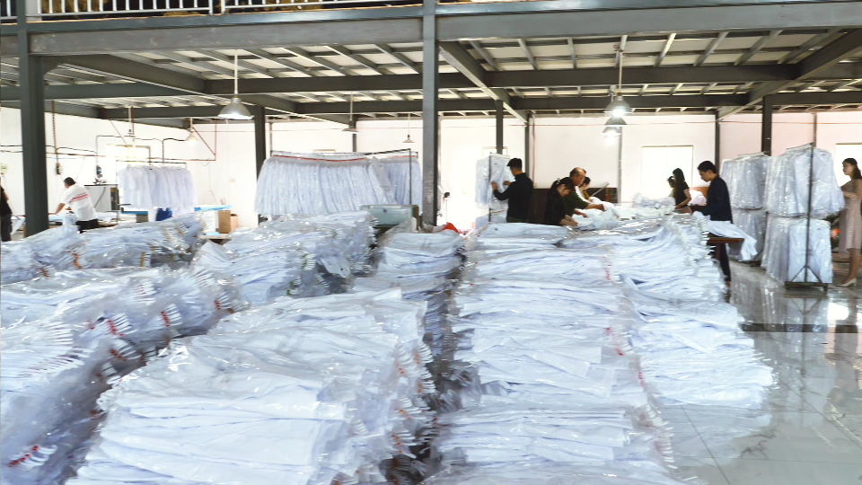 Shantou Jinxi Crane Textile Factory Co., Ltd. – Women's Jackets 2